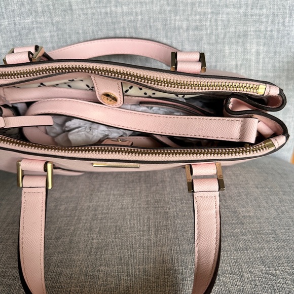 Kate Spade purse, Kate Spade pink purse, pink purse - Picture 5 of 5